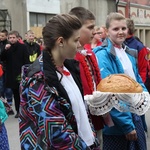 Niedziela Palmowa Młodych: procesja do katedry - cz. 1