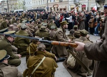 Marsz Cieni przeszedł ulicami Warszawy