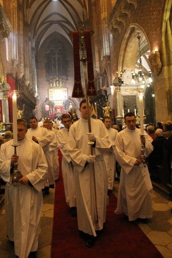 Procesja rezurekcyjna w katedrze wrocławskiej