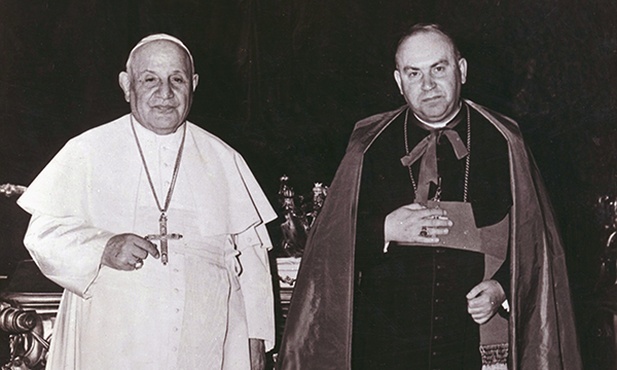 Wrocławski metropolita kard. Bolesław Kominek wielokrotnie  spotykał się z papieżem Janem XXIII. Jest prawdopodobne,  że rozmawiali na temat unormowania statusu Ziem Zachodnich przyłączonych do Polski po II wojnie światowej