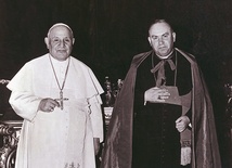 Wrocławski metropolita kard. Bolesław Kominek wielokrotnie  spotykał się z papieżem Janem XXIII. Jest prawdopodobne,  że rozmawiali na temat unormowania statusu Ziem Zachodnich przyłączonych do Polski po II wojnie światowej