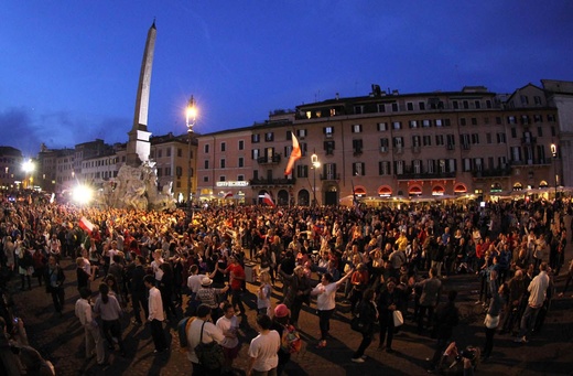 Przedkanonizacyjne czuwanie Polaków w Rzymie