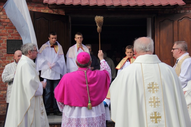 Poświęcenie pomnika św. Jana Pawła II