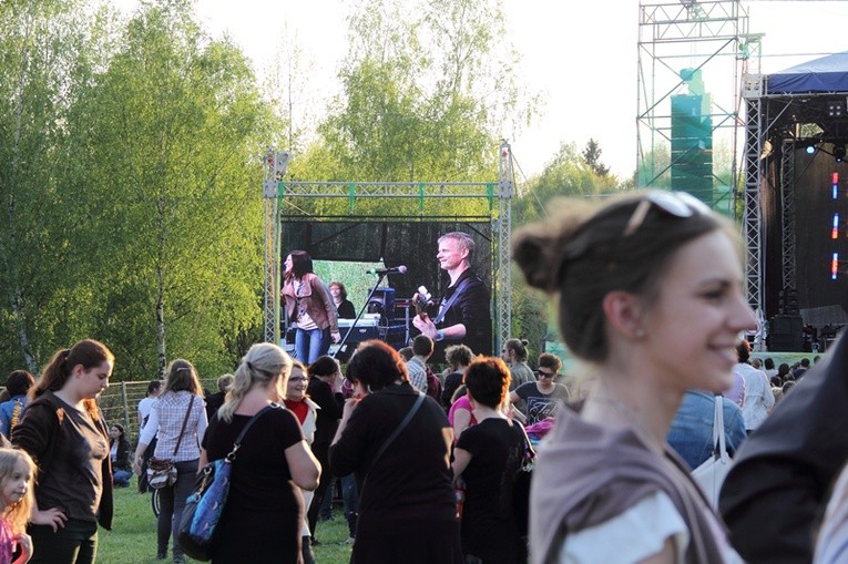 Koncert "Bądź jak Jezus" 2014 cz. 1