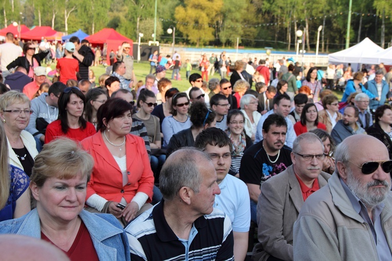 Koncert "Bądź jak Jezus" 2014 cz. 1