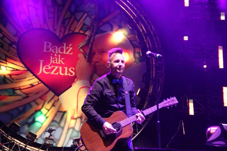 Koncert "Bądź jak Jezus" 2014 cz. 2