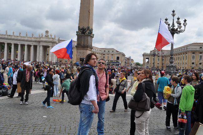 Pielgrzymi na kanonizacji Jana Pawła II