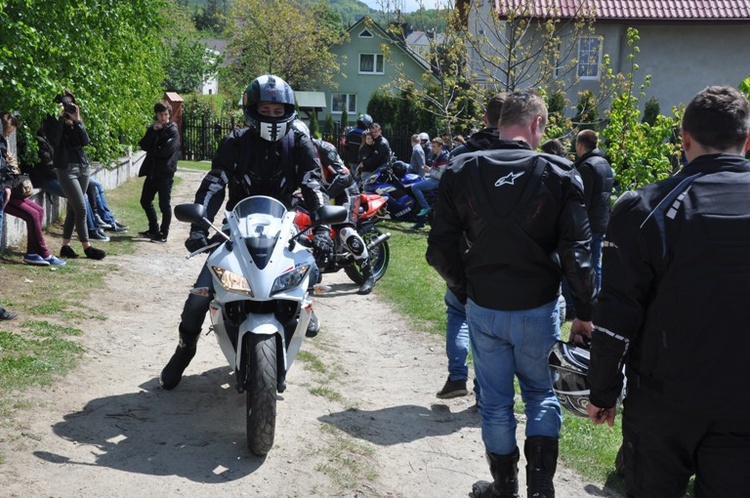 Motocykle w Latoszynie