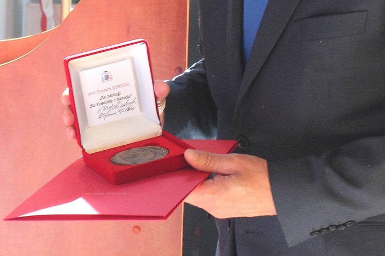 Medal Prymasa dla Ryszarda Góreckiego