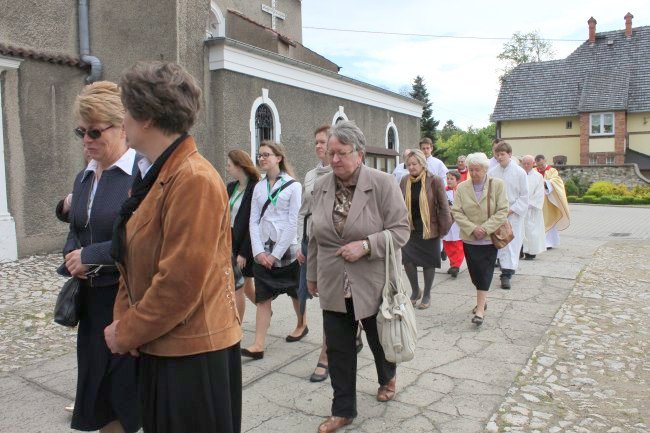 Stulecie marianek w Zbrosławicach