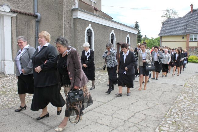 Stulecie marianek w Zbrosławicach