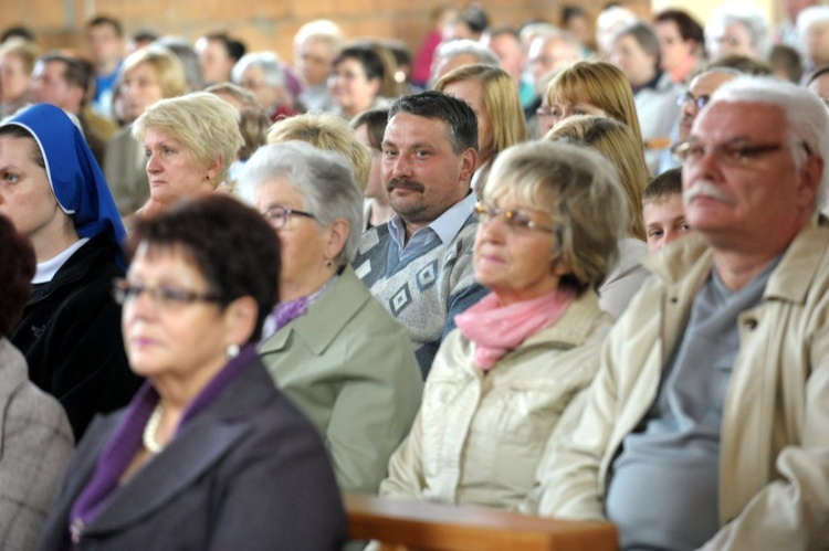 "Tajemnice Eucharystii" w Świebodzicach