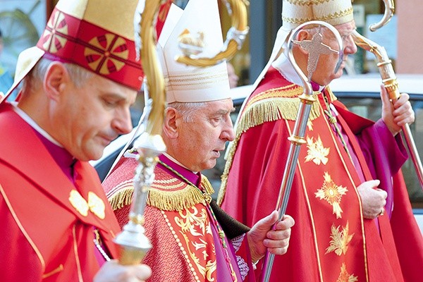 Procesji ku czci św. Stanisława przewodniczył abp Józef Kowalczyk, prymas Polski