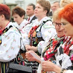 Gminno-parafialne dziękczynienie w Lubochni