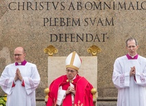 Papież wybierze spośród trzech wybranych