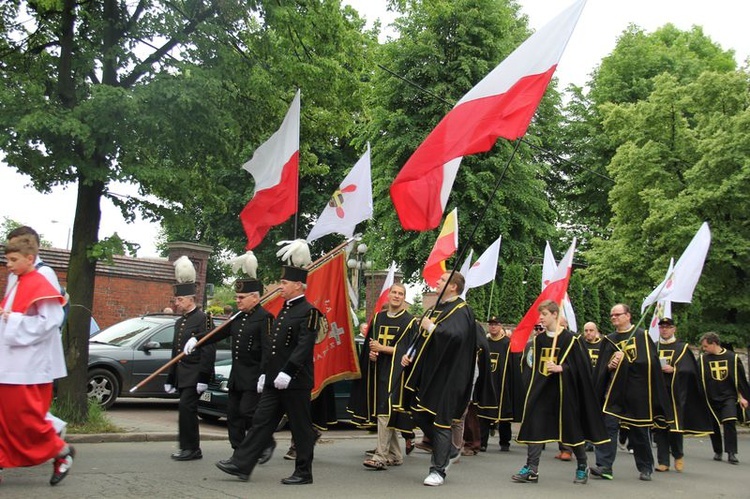 Mężczyźni wyruszyli do Piekar