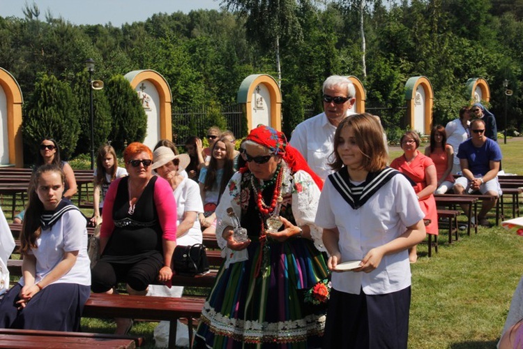 I Diecezjalna Pielgrzymka Kobiet - Eucharystia