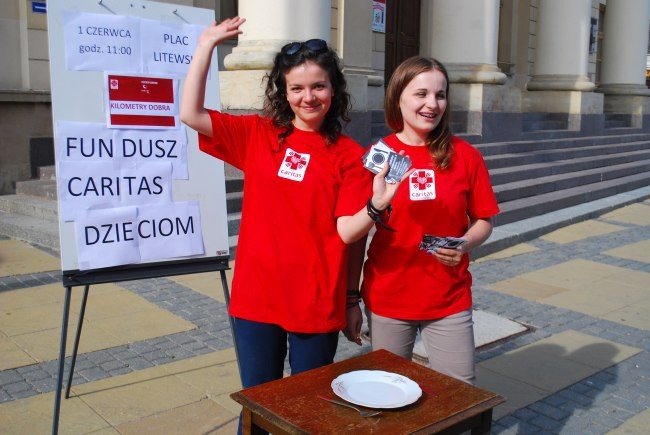 Walczą z niedożywieniem dzieci