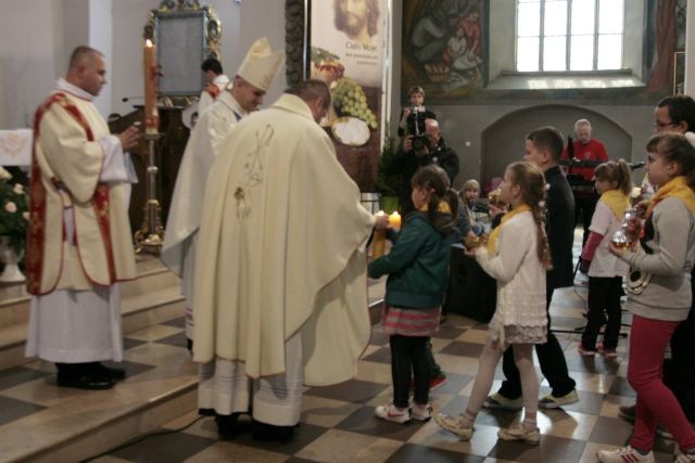 Wdzięczni za Eucharystię