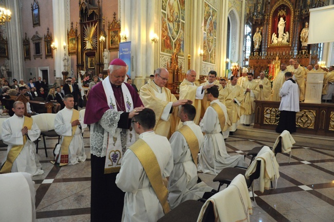 Święcenia kapłańskie w radomskiej katedrze