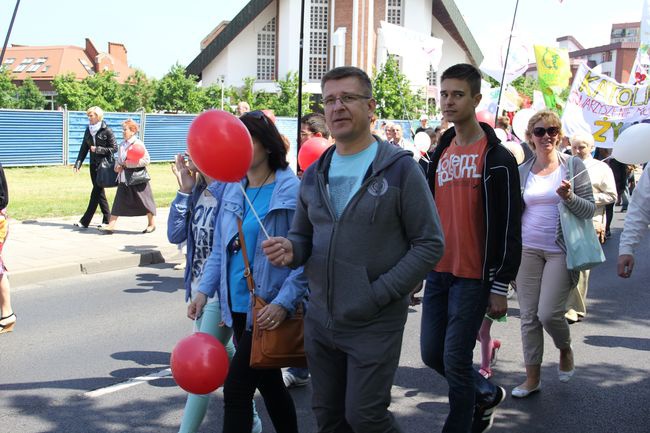 Marsz dla Życia i Rodziny w Koszalinie (1)