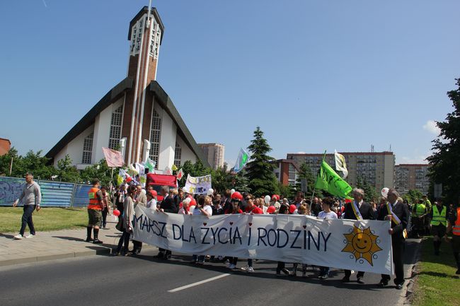 Marsz dla Życia i Rodziny w Koszalinie (1)