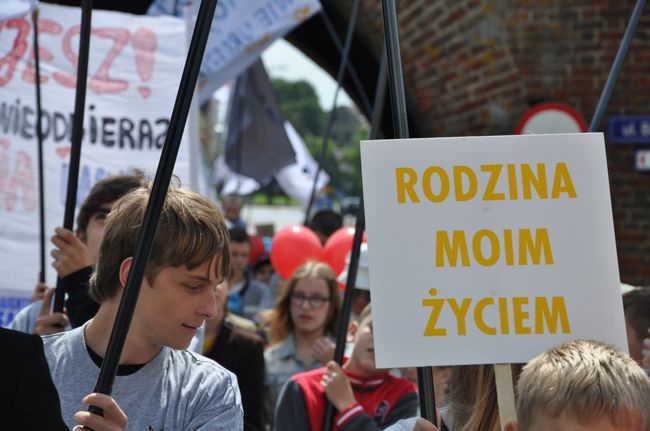 Marsz dla Życia i Rodziny w Sławnie