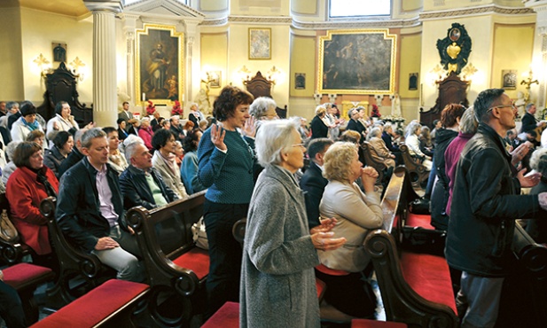 Z okazji jubileuszu 30-lecia w parafii została odprawiona uroczysta Msza św. dziękczynna