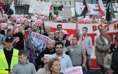 Manifestacja solidarności ze skazanymi za przerwanie wykładu prof. Zygmunta Baumana