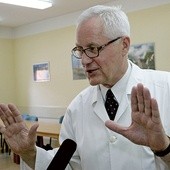 Prof. Janusz Gadzinowski, neonatolog, był jedną z pierwszych osób konsultujących tekst „Deklaracji wiary”