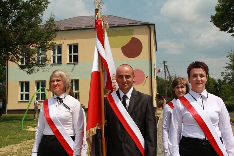 Stulecie szkoły w Kiełkowie