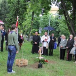 Dąb Pamięci st. post. Józefa Szarka w Oświęcimiu