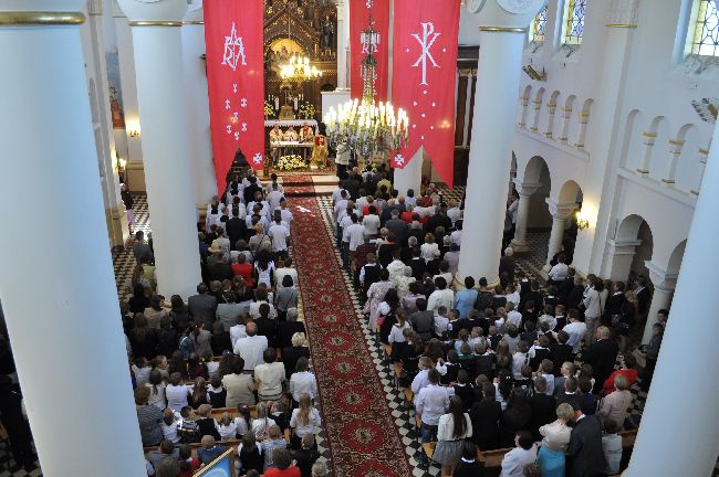 Abp Mokrzycki w Wieczfni Kościelnej