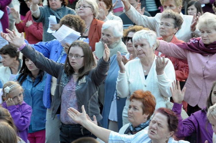 Koncert uwielbienia - adoracja