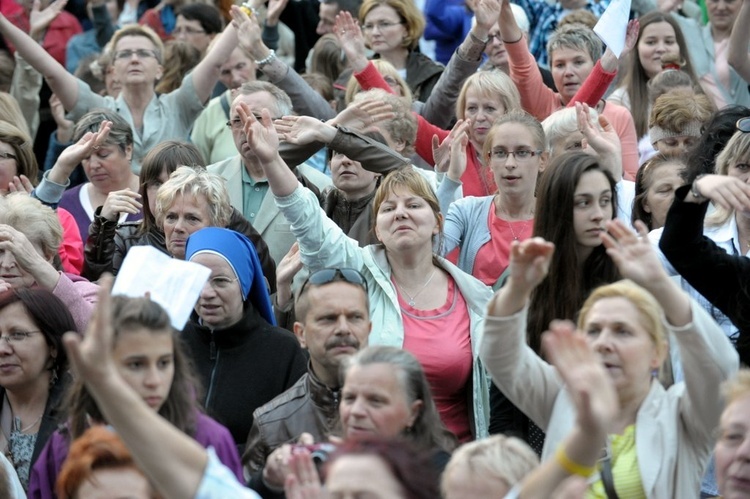 Koncert uwielbienia - po adoracji