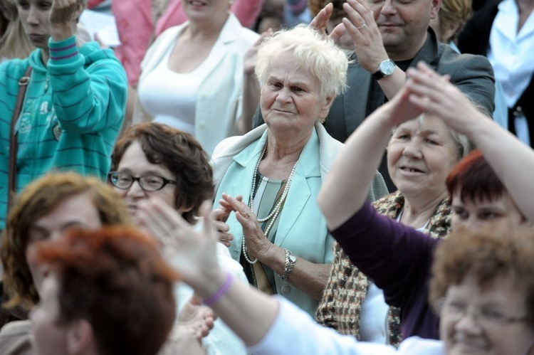 Koncert uwielbienia - po adoracji