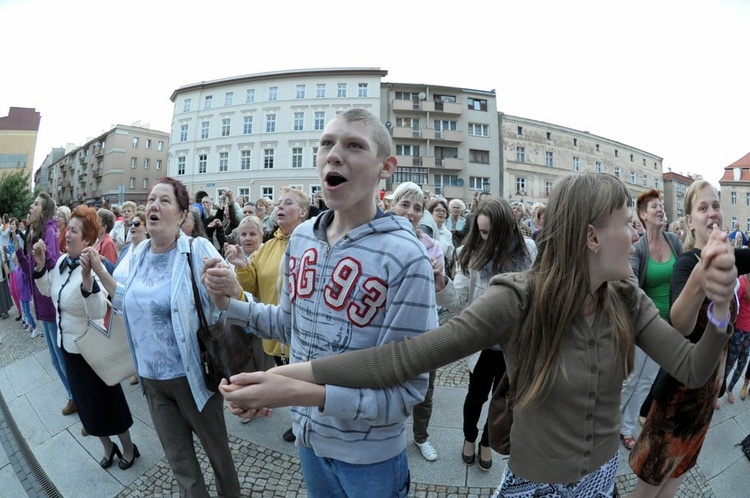 Koncert uwielbienia - po adoracji