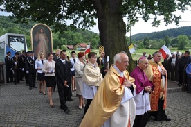 Procesja do kościoła