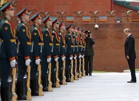 Putin chce uchylenia zgody na użycie wojsk