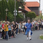 Piesza pielgrzmka szkolna do Hałcnowa