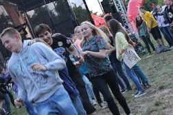 Tańce i szaleńcze biegi podczas sobotniego koncertu