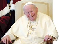 Jan Paweł II to ekstraklasa  świętych uśmiechniętych. Swoimi żartami podbijał nasze serca 
