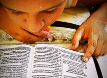 Pismo Święte samo uczy, jak je czytać