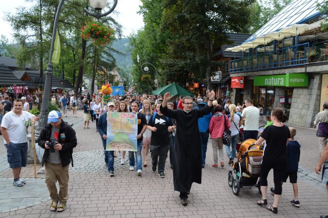 Oazowicze ewangelizowali na Krupówkach