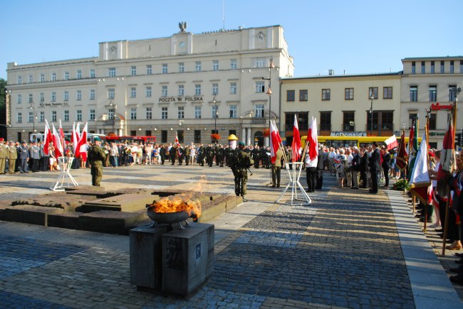 Obchody rocznicy wybuchu powstania warszawskiego