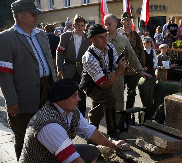 Powstańcza barykada w Koszalinie