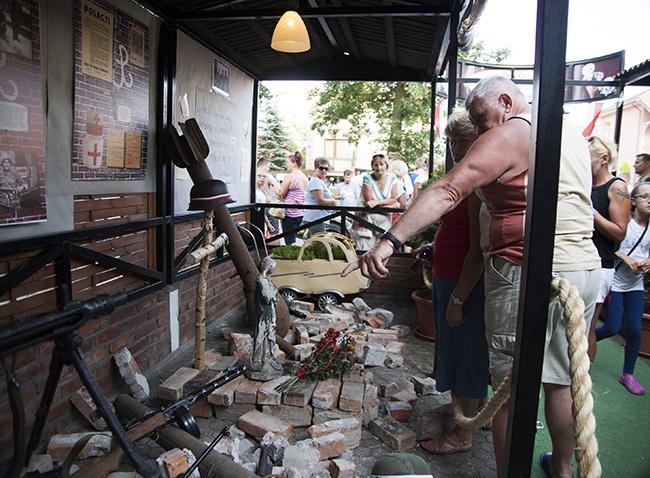 Rocznica powstania w Dąbkach