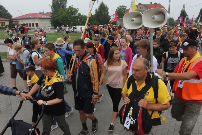 Kościół parafialny na szlaku