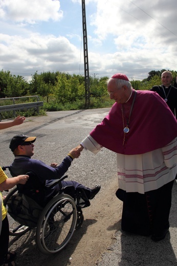 Msza św. w katedrze i wymarsz pielgrzymów