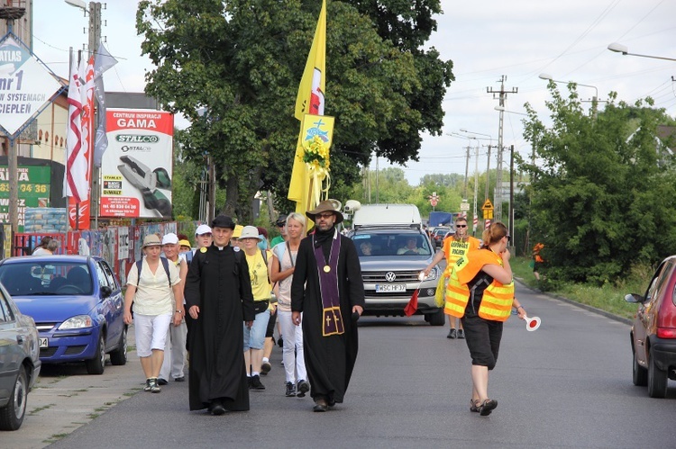 Msza św. w katedrze i wymarsz pielgrzymów